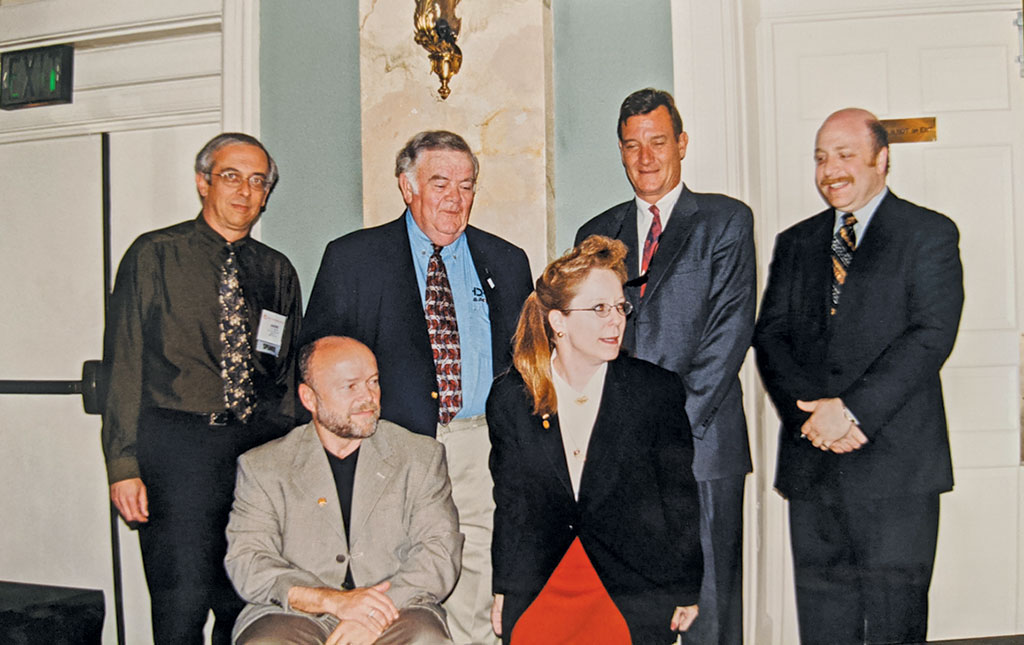 Foundation Board 1998